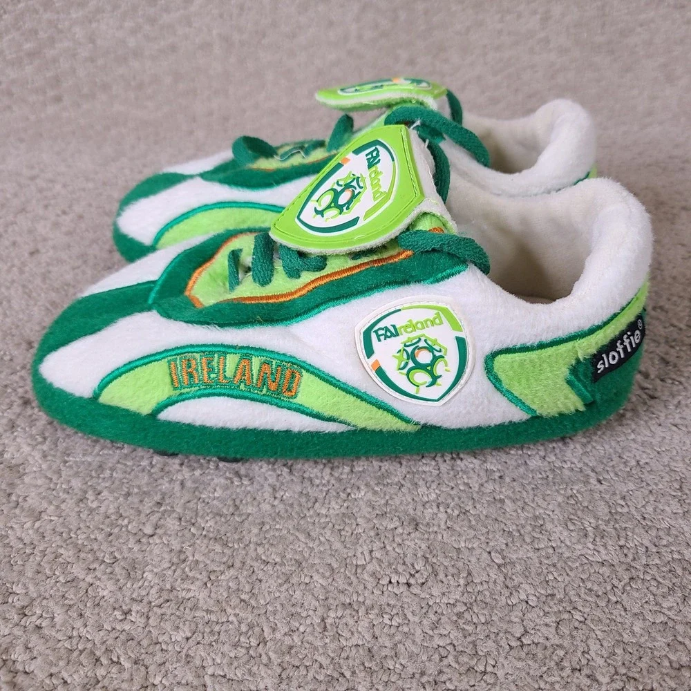 Sloffie Shoes Kids XXS I11-13 Ireland Soccer Slippers Green White‎ Shamrocks